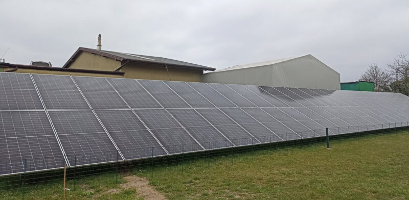 Solaranlage am Hof des Kindergartens